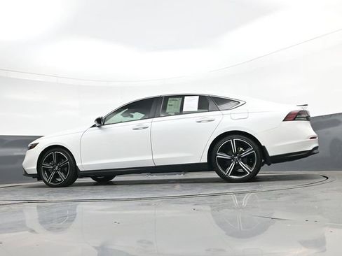 Used 2023 Honda Accord Sport image 34