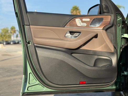 New 2026 Mercedes-Benz GLE 53 AMG 4MATIC image 15