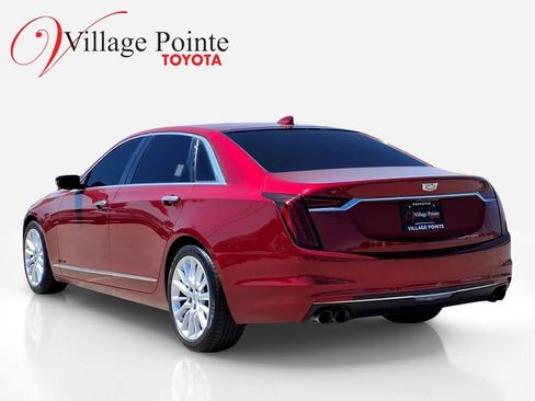 Used 2019 Cadillac CT6 Luxury w/ Driver Awareness Package AWD/4WD image 4