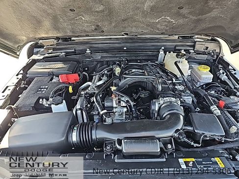 Used 2023 Jeep Wrangler Sport S image 27