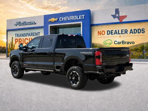 Used 2025 Ford F250 Platinum w/ Tremor Off-Road Package AWD/4WD image 5