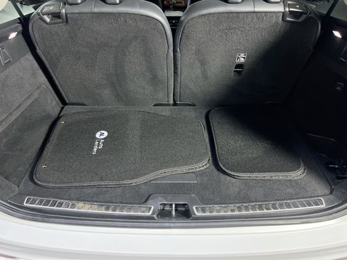 Used 2022 Volvo XC90 T6 Momentum w/ Advanced Package image 24