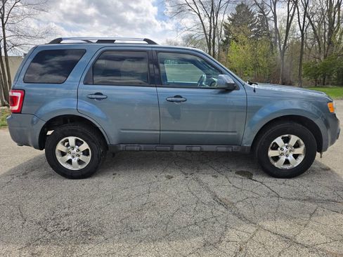 Used 2011 Ford Escape Limited w/ Class II Trailer Tow Pkg image 4