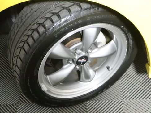 Used 2004 Ford Mustang GT image 30