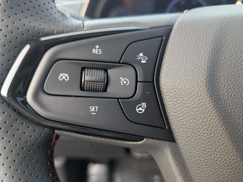 New 2026 Chevrolet Trax RS w/ Sunroof Package image 42