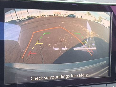 Used 2024 Nissan Altima 2.5 SV image 12