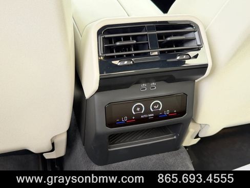 Used 2026 BMW 540i xDrive AWD/4WD image 18
