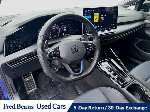 Used 2026 Volkswagen Golf 2.0T image 17