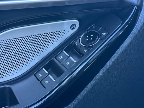 Certified 2023 Ford Explorer Platinum w/ Technology Package image 13