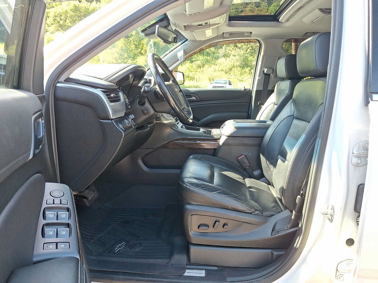 Used 2020 Chevrolet Tahoe LT AWD/4WD image 13