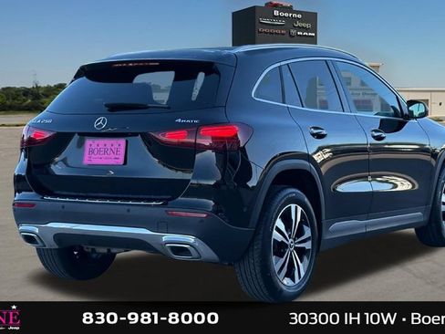 Used 2025 Mercedes-Benz GLA 250 4MATIC w/ Winter Package image 3
