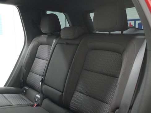 Used 2026 Chevrolet Equinox LT w/ LPO, Floor Liner Package FWD image 23