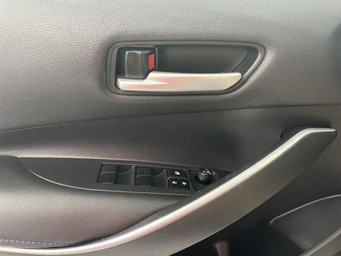 Used 2021 Toyota Corolla SE FWD image 18