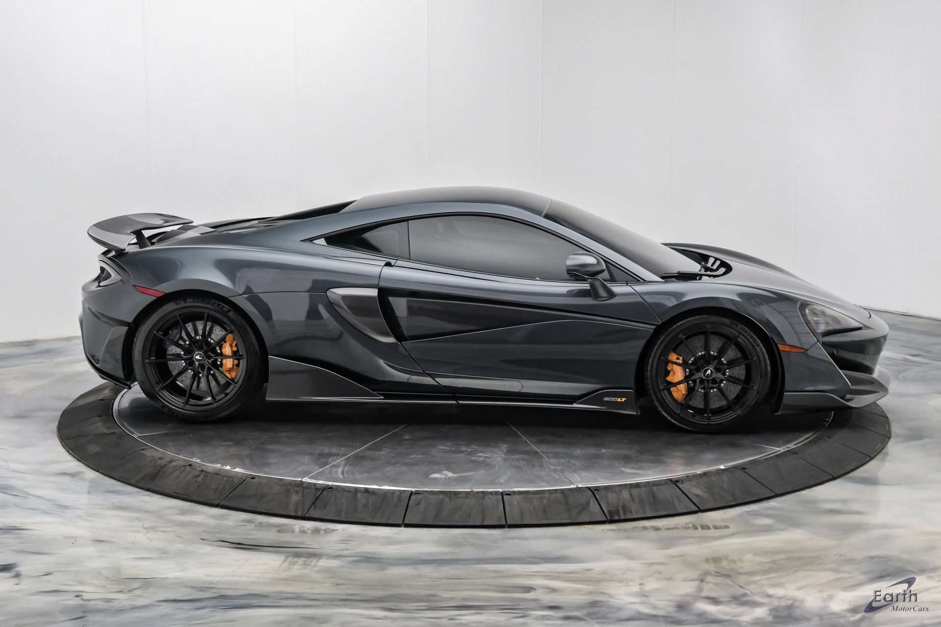 Used 2019 McLaren 600LT RWD image 28