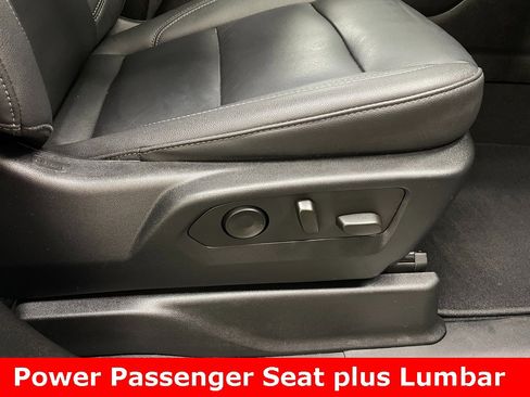 Certified 2024 Chevrolet Suburban Z71 w/ Luxury Package image 14