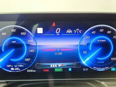 Used 2023 Mercedes-Benz EQS 450+ SUV image 37