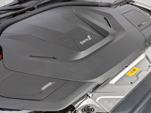 Used 2026 BMW i4 eDrive40 w/ Premium Package RWD image 18