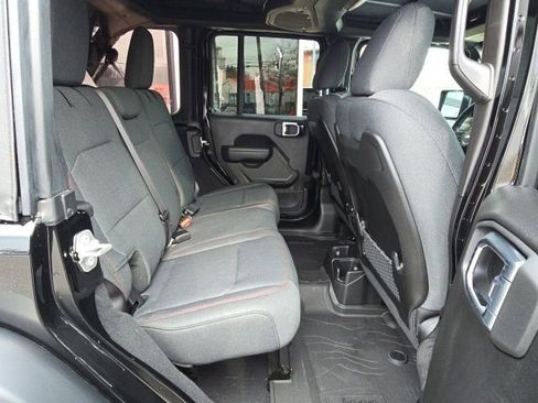 New 2026 Jeep Wrangler Unlimited Rubicon w/ Safety Group image 34