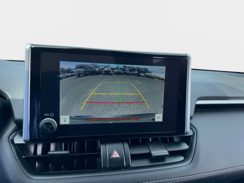 Certified 2024 Toyota RAV4 XLE w/ Convenience Package image 31