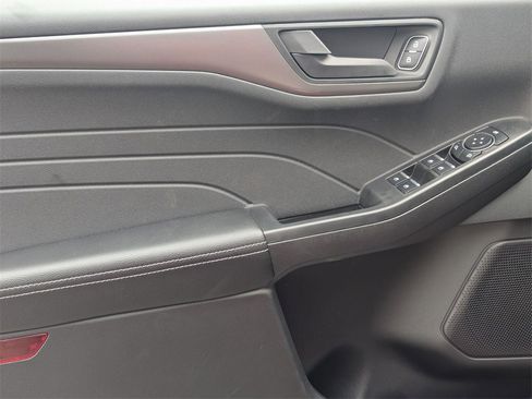 New 2026 Ford Escape Active w/ Cold Weather Package image 7