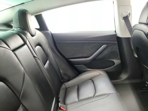 Used 2023 Tesla Model 3 Performance image 25
