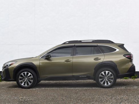 Used 2024 Subaru Outback Limited AWD/4WD image 36