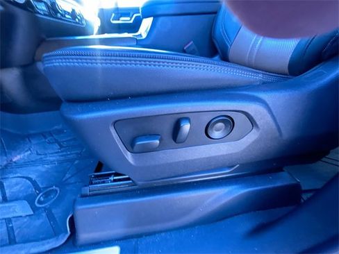 Certified 2025 Chevrolet Silverado 2500 High Country w/ High Country Premium Package image 16