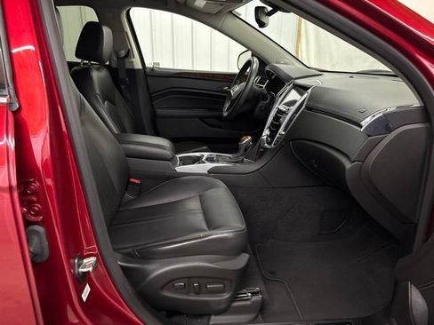 Used 2015 Cadillac SRX Luxury w/ Driver Awareness Package FWD image 31