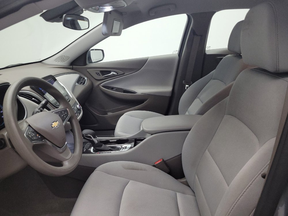 Used 2023 Chevrolet Malibu LS FWD image 17