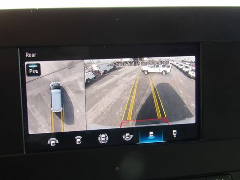 Used 2023 Mercedes-Benz Sprinter 2500 image 24