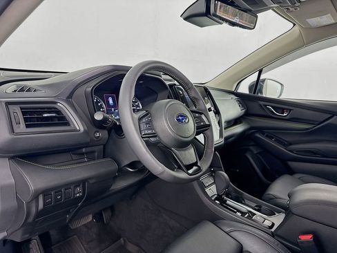 Used 2025 Subaru Ascent Bronze Edition w/ Onyx Package image 12