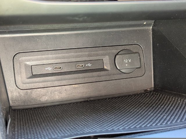 Used 2022 Volkswagen Atlas SE FWD image 22