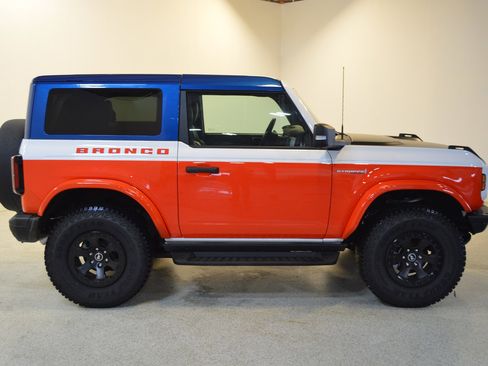 Used 2025 Ford Bronco Stroppe Edition image 2