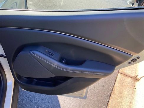 Used 2025 Ford Mustang Mach-E Select w/ Comfort Package Lite image 34