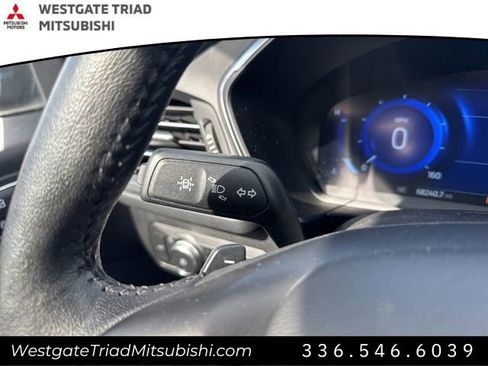 Used 2020 Ford Escape Titanium AWD/4WD image 11