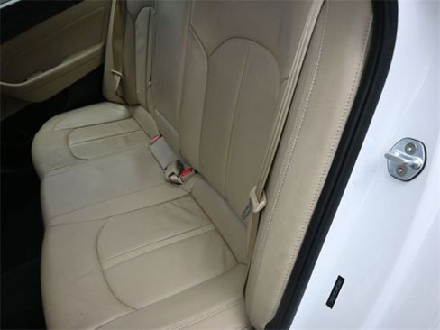 Used 2018 Hyundai Sonata Limited image 24