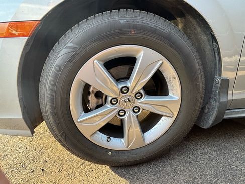 Used 2019 Honda Odyssey EX-L image 6