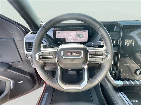 New 2026 GMC Yukon Elevation image 12