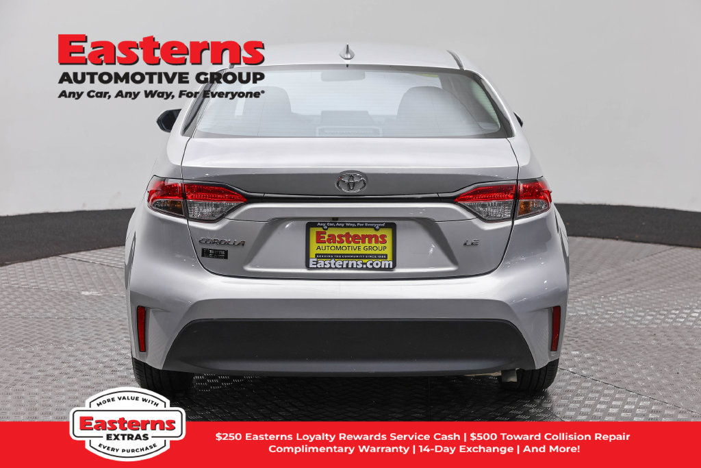 Used 2024 Toyota Corolla LE FWD image 7