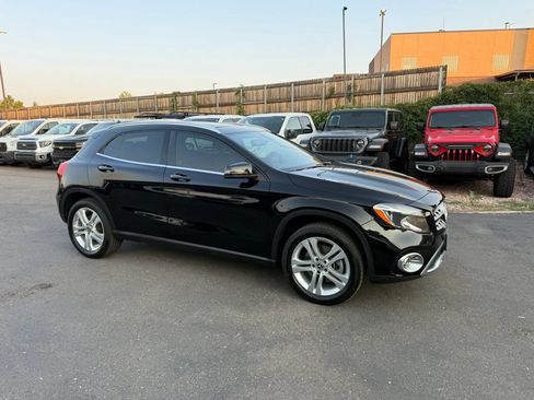 Used 2019 Mercedes-Benz GLA 250 4MATIC image 10