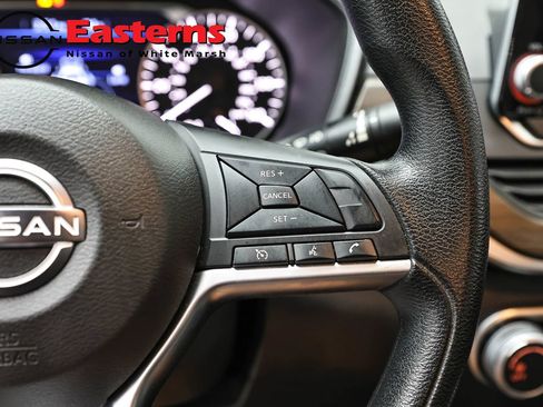 Used 2024 Nissan Altima 2.5 SV AWD/4WD image 16