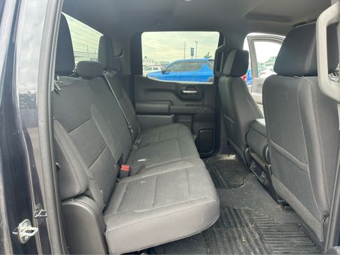 Used 2023 Chevrolet Silverado 1500 Custom AWD/4WD image 19