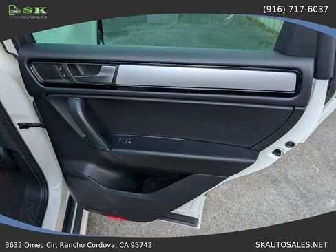 Used 2011 Volkswagen Touareg VR6 AWD/4WD image 39