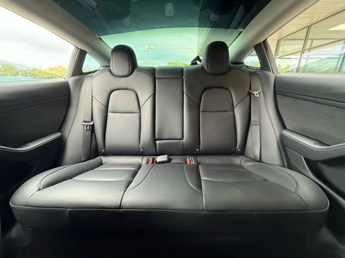 Used 2023 Tesla Model 3 Long Range image 17