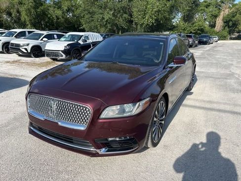 Used 2018 Lincoln Continental Reserve FWD image 2