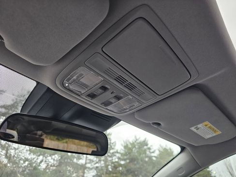 Used 2018 Honda CR-V EX image 30