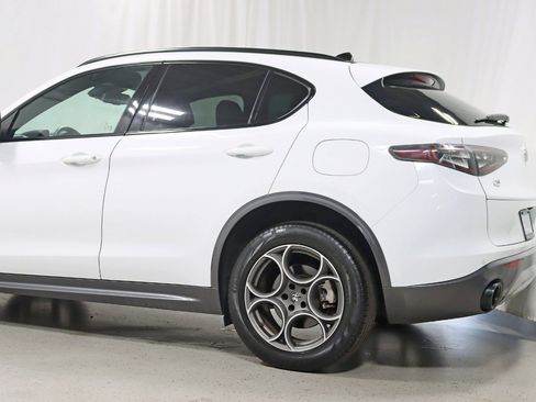 Used 2024 Alfa Romeo Stelvio Ti AWD/4WD image 11
