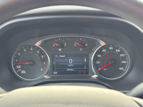 Certified 2023 GMC Acadia SLE w/ Driver Convenience Package image 22