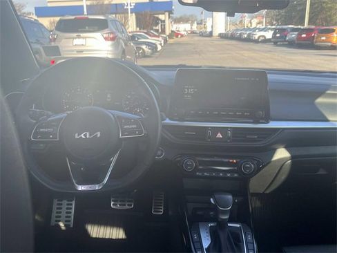 Used 2023 Kia Forte GT w/ GT2 Package image 14
