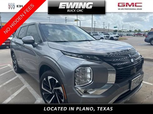Used 2024 Mitsubishi Outlander SE FWD image 1